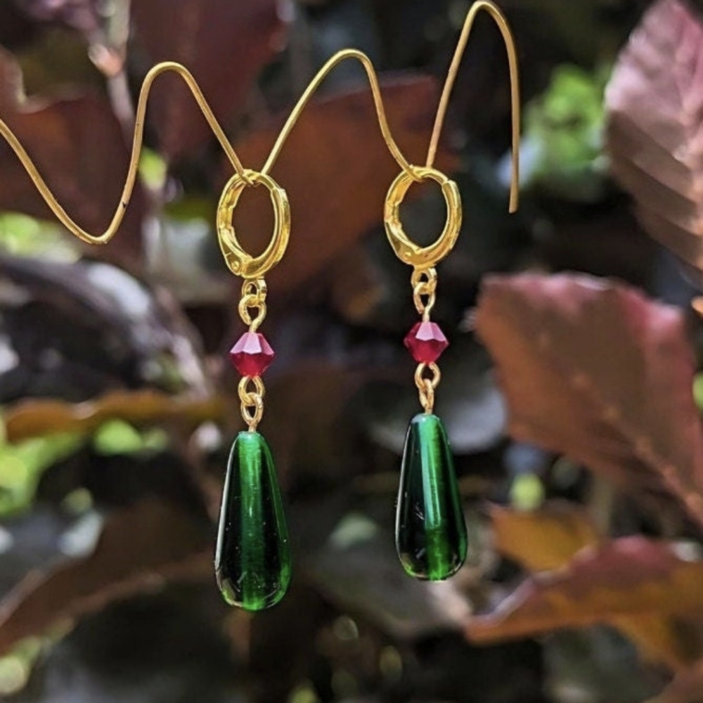 Howl earrings - Picture 3 of 4